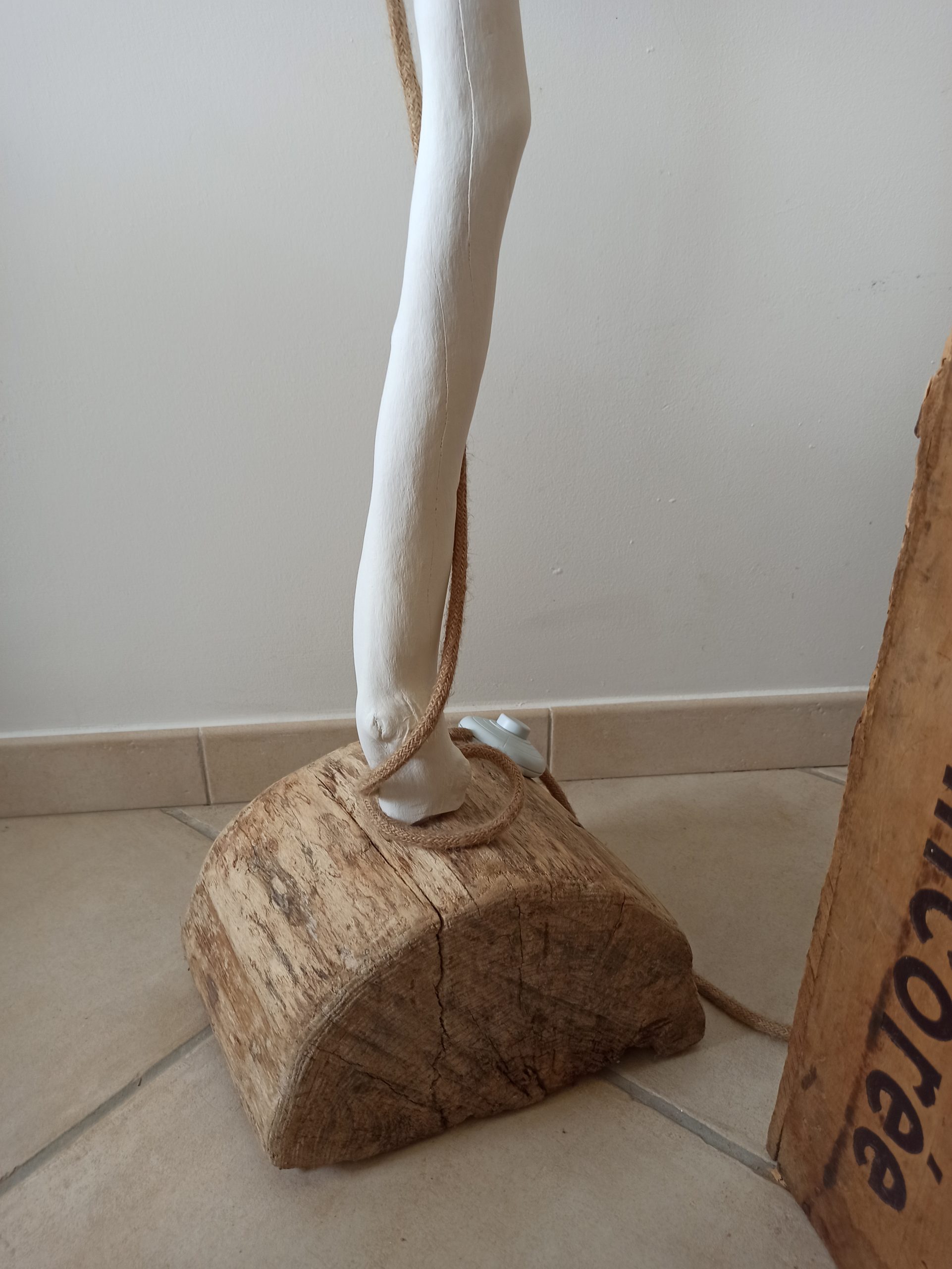 Lampadaire Bois Flotté LB04 – Image 3